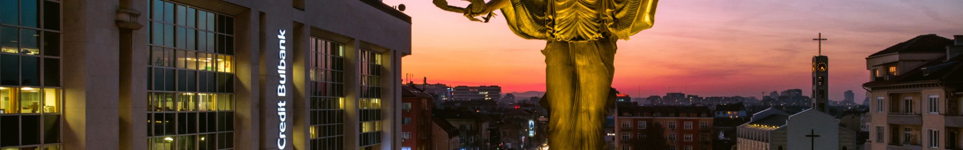 ETUDE: Sofia in blue hour